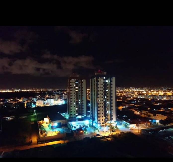 Foto 1 de Apartamento com 2 Quartos para alugar, 69m² em Farolândia, Aracaju