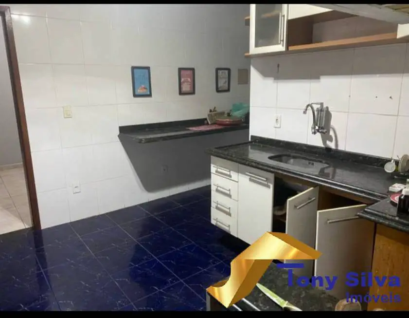 Foto 3 de Apartamento com 2 Quartos para alugar, 80m² em São Cristóvão, Cabo Frio