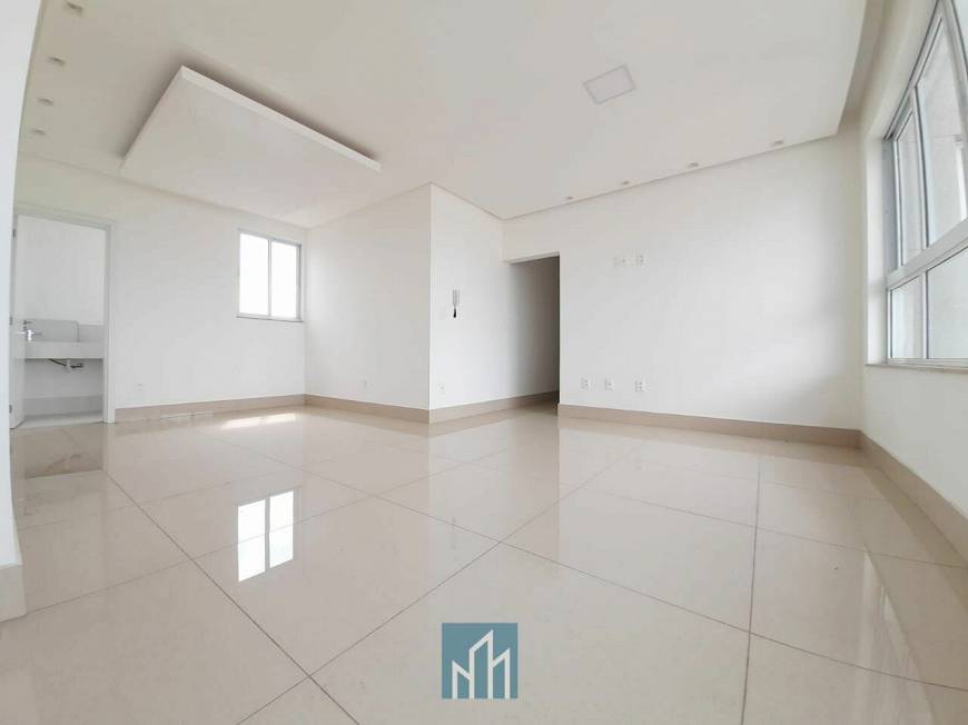 Foto 2 de Apartamento com 3 Quartos à venda, 136m² em Centro, Divinópolis