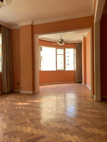 Foto 1 de Apartamento com 3 Quartos à venda, 145m² em Copacabana, Rio de Janeiro