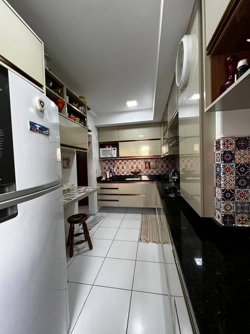 Foto 1 de Apartamento com 3 Quartos à venda, 136m² em Flores, Manaus