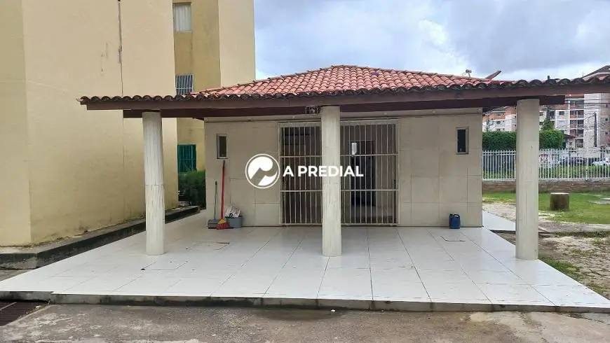 Foto 4 de Apartamento com 3 Quartos para alugar, 63m² em Passaré, Fortaleza