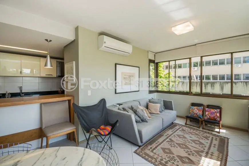 Foto 1 de Apartamento com 3 Quartos à venda, 95m² em Rio Branco, Porto Alegre