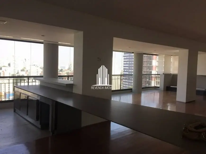 Foto 1 de Apartamento com 4 Quartos para alugar, 420m² em Sumaré, São Paulo