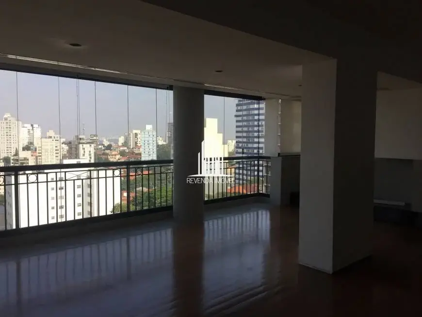 Foto 3 de Apartamento com 4 Quartos para alugar, 420m² em Sumaré, São Paulo