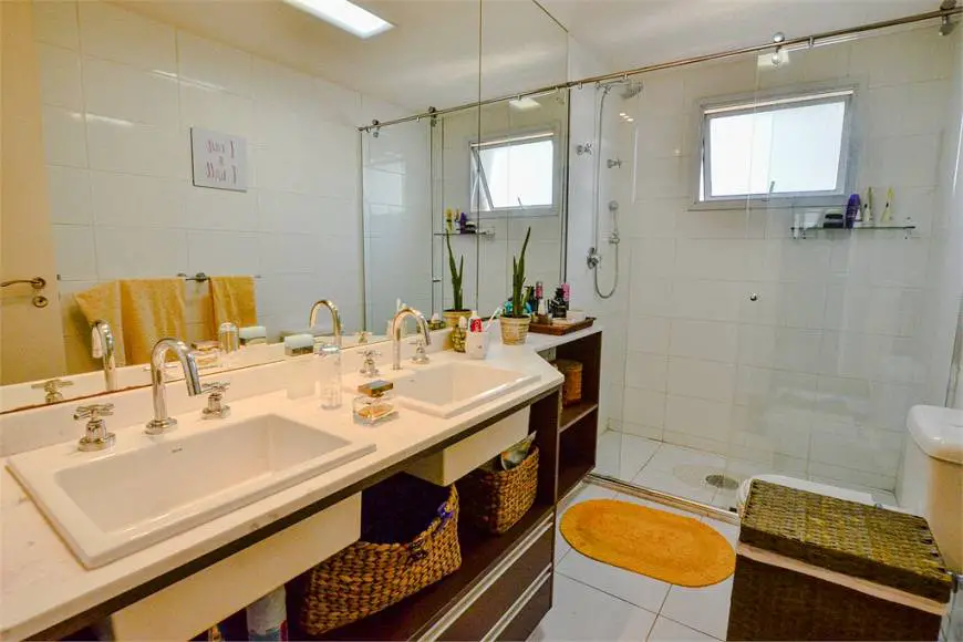 Foto 4 de Apartamento com 4 Quartos à venda, 213m² em Vila Mariana, São Paulo