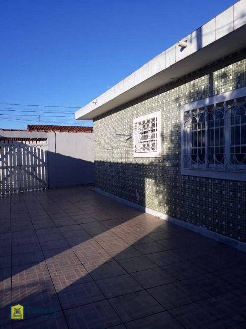Foto 1 de Casa com 2 Quartos à venda, 98m² em Vila Tupi, Praia Grande