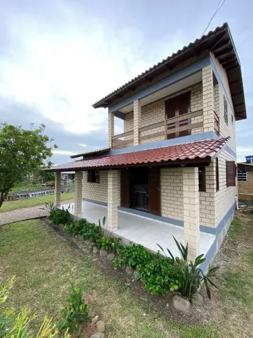 Foto 1 de Casa com 3 Quartos à venda, 198m² em Balneario de Ilhas Hercilio Luz, Araranguá
