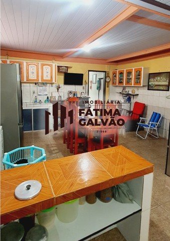 Foto 5 de Casa com 4 Quartos à venda, 240m² em Cidade Velha, Belém