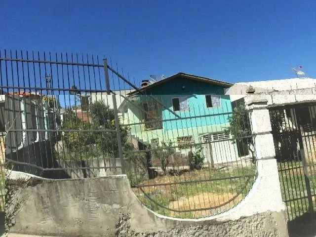 Foto 1 de Casa com 4 Quartos para alugar, 120m² em Desvio Rizzo, Caxias do Sul