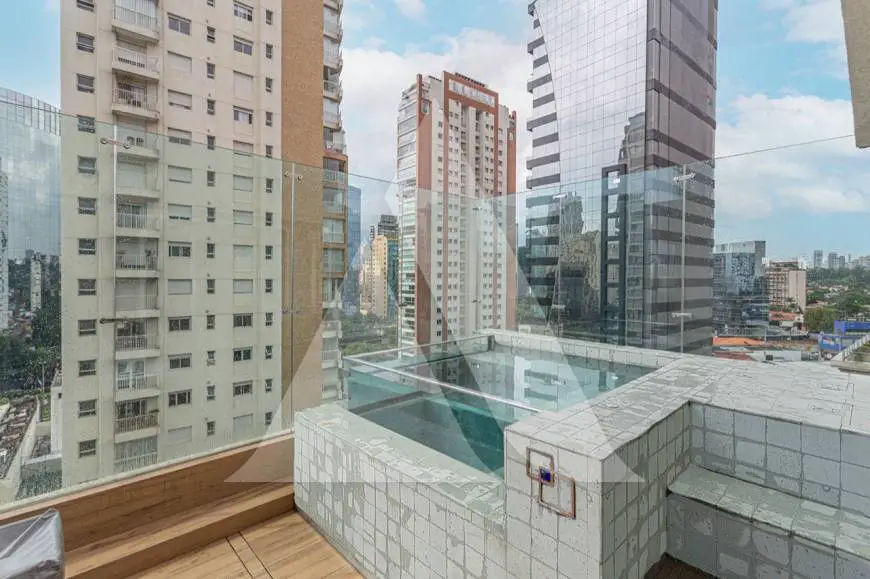 Foto 1 de Cobertura com 2 Quartos à venda, 168m² em Itaim Bibi, São Paulo