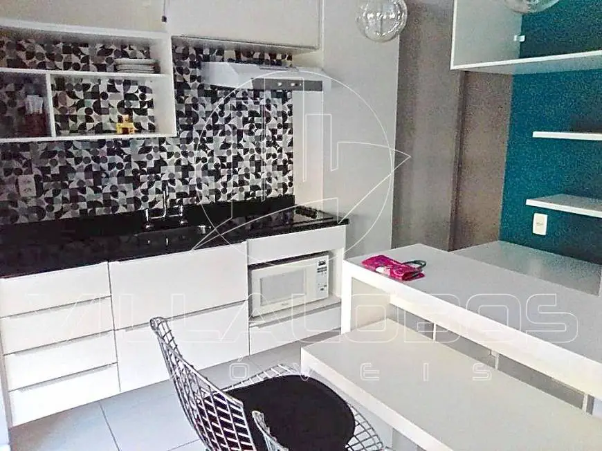 Foto 2 de Apartamento com 1 Quarto à venda, 32m² em Vila Madalena, São Paulo