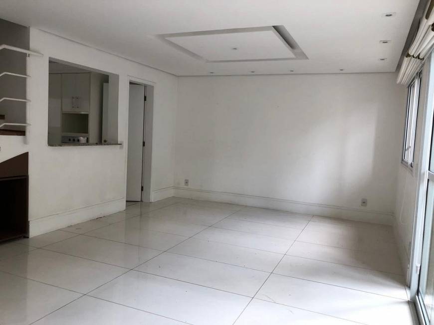 Foto 1 de Apartamento com 3 Quartos para alugar, 140m² em Santo Amaro, São Paulo