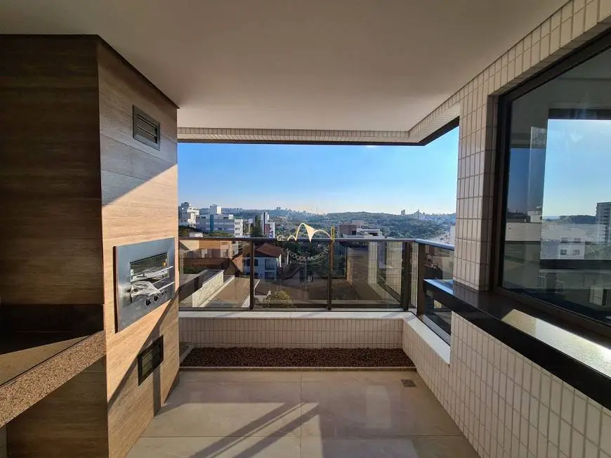 Foto 3 de Apartamento com 4 Quartos à venda, 142m² em Liberdade, Belo Horizonte