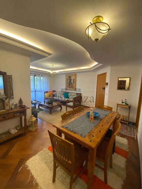 Foto 1 de Apartamento com 4 Quartos para venda ou aluguel, 134m² em Parque Residencial Aquarius, São José dos Campos
