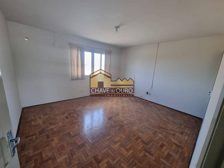 Foto 2 de Apartamento com 4 Quartos para alugar, 135m² em São Benedito, Uberaba