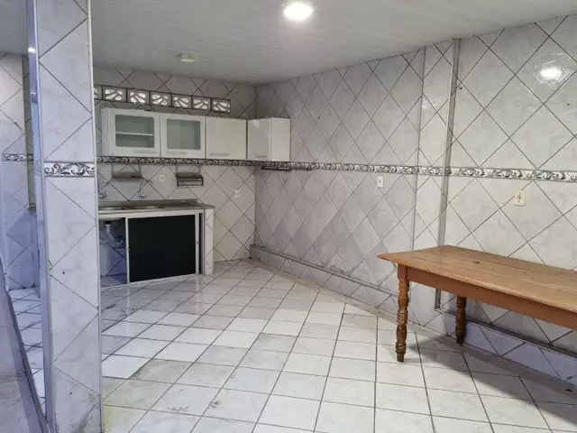 Foto 4 de Casa com 3 Quartos à venda, 300m² em Dom Pedro I, Manaus