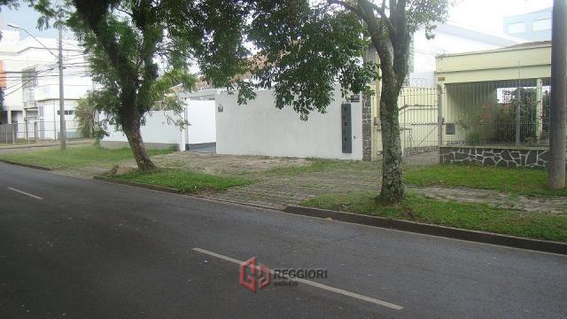 Foto 2 de Casa com 3 Quartos à venda, 775m² em Rebouças, Curitiba