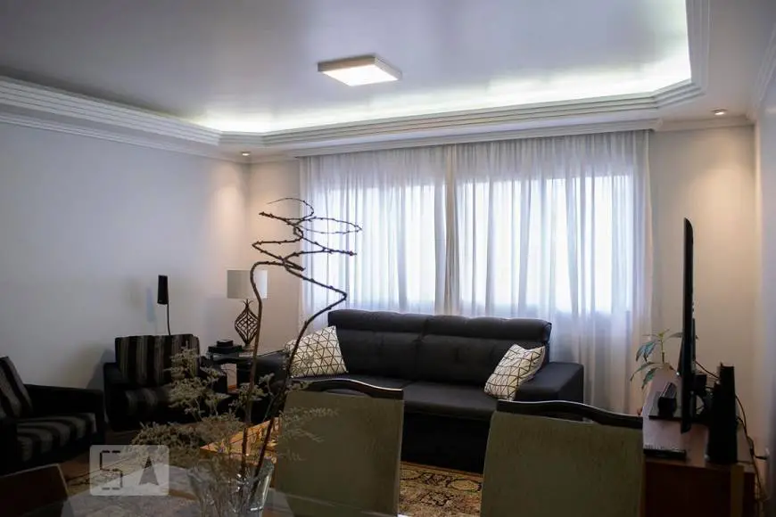 Foto 2 de Casa com 4 Quartos para alugar, 209m² em Água Fria, São Paulo