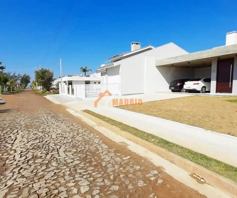 Foto 2 de Casa com 4 Quartos à venda, 199m² em Balneário Bella Torres, Passo de Torres