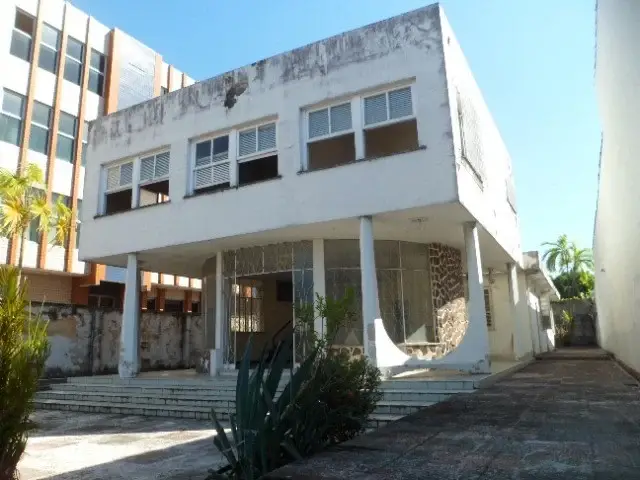 Foto 2 de Casa com 5 Quartos à venda, 825m² em Centro, Manaus