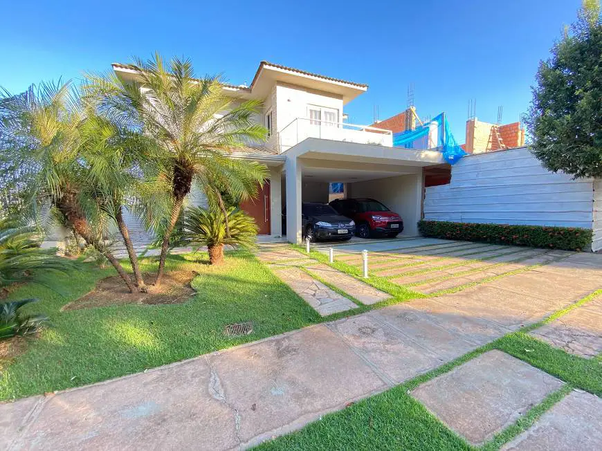Foto 1 de Casa de Condomínio com 3 Quartos à venda, 287m² em Condomínio Belvedere, Cuiabá