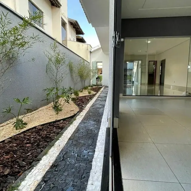 Foto 1 de Casa de Condomínio com 4 Quartos à venda, 220m² em Jardim dos Ipês, Anápolis