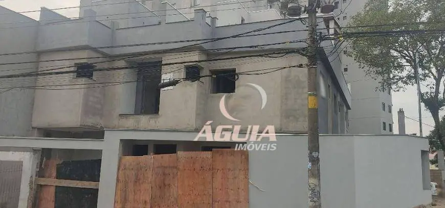 Foto 1 de Sobrado com 3 Quartos à venda, 120m² em Vila Curuçá, Santo André