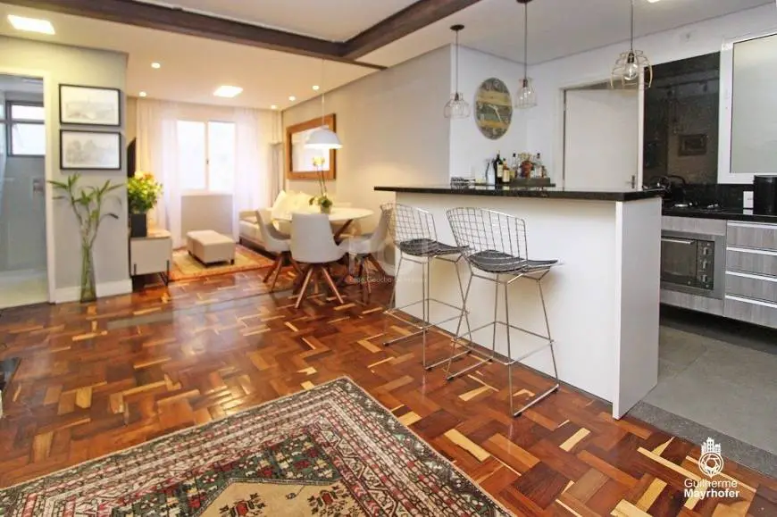 Foto 2 de Apartamento com 1 Quarto à venda, 70m² em Petrópolis, Porto Alegre