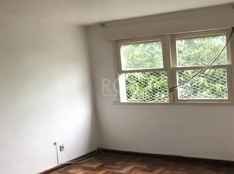 Foto 2 de Apartamento com 1 Quarto à venda, 42m² em Santo Antônio, Porto Alegre