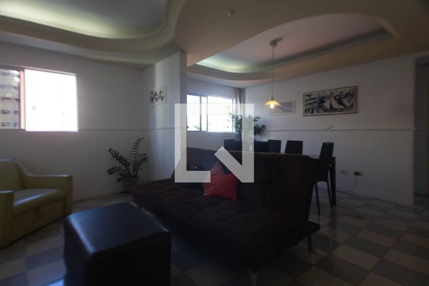 Foto 1 de Apartamento com 2 Quartos para alugar, 82m² em Boa Viagem, Recife