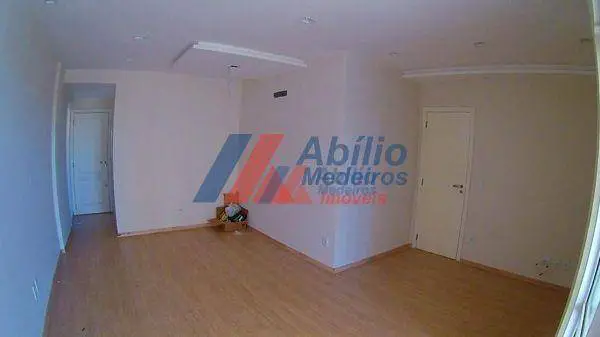Foto 3 de Apartamento com 2 Quartos à venda, 81m² em Centro, Londrina