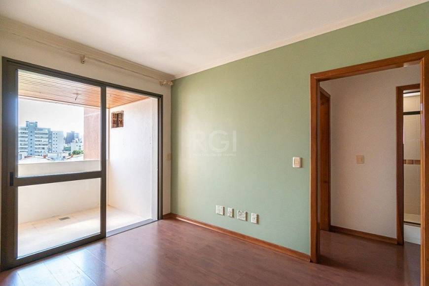 Foto 2 de Apartamento com 2 Quartos à venda, 73m² em Santana, Porto Alegre