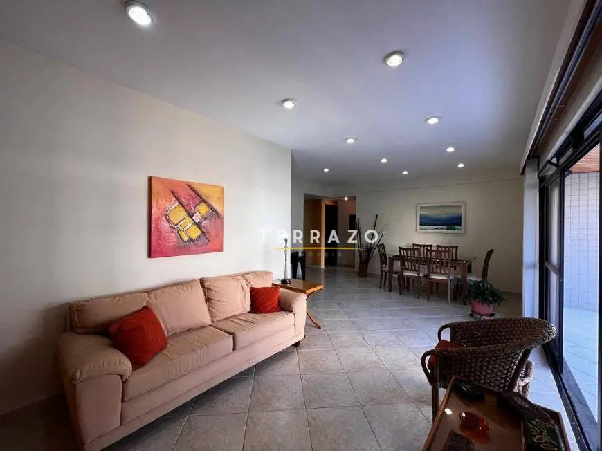 Foto 1 de Apartamento com 3 Quartos à venda, 135m² em Agriões, Teresópolis