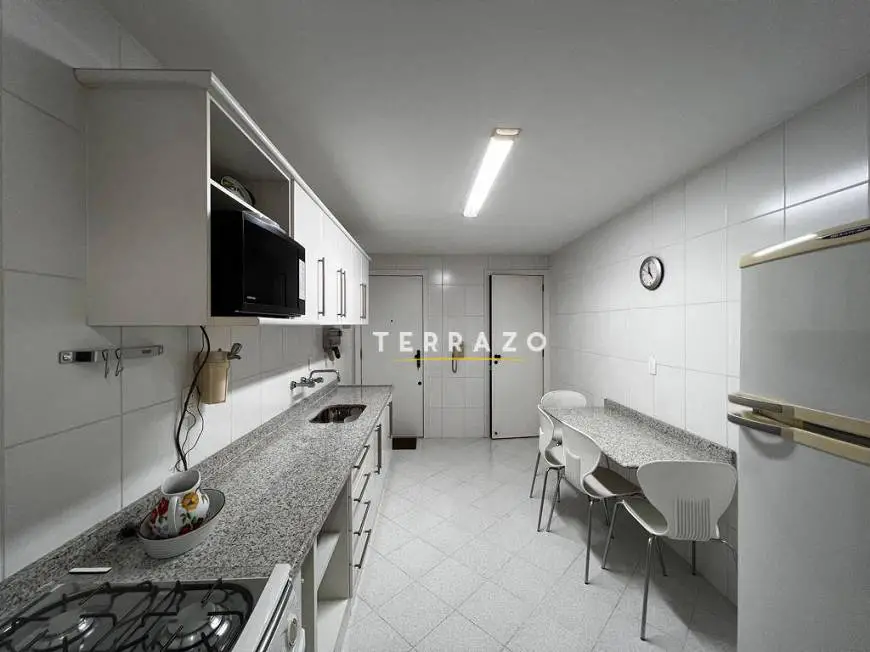 Foto 5 de Apartamento com 3 Quartos à venda, 135m² em Agriões, Teresópolis
