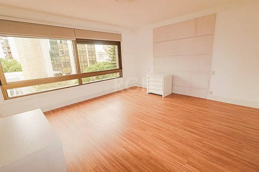 Foto 2 de Apartamento com 3 Quartos à venda, 337m² em Moinhos de Vento, Porto Alegre