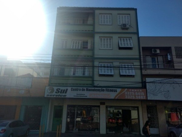 Foto 1 de Apartamento com 3 Quartos à venda, 70m² em São Geraldo, Porto Alegre