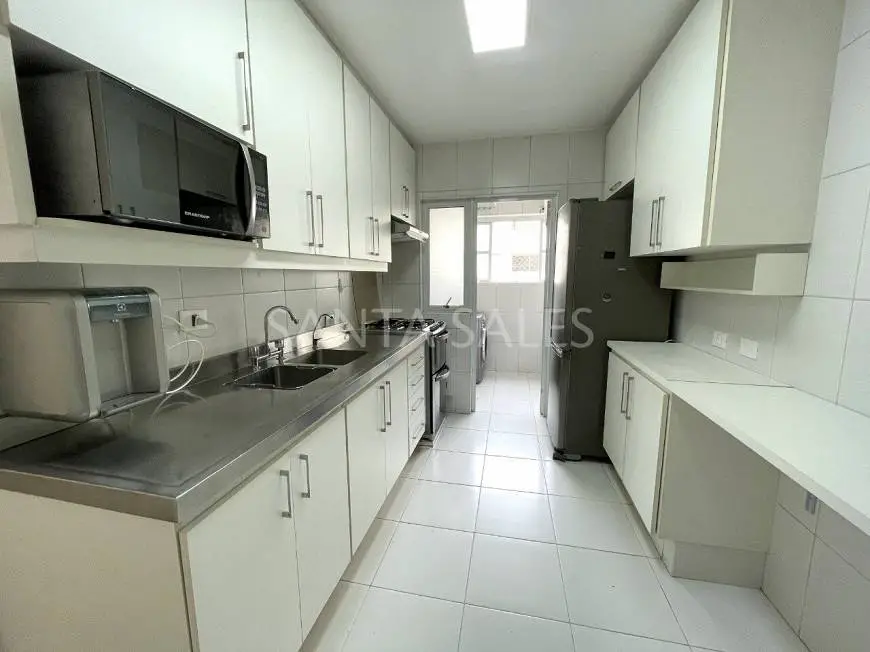 Foto 2 de Apartamento com 3 Quartos à venda, 100m² em Vila Olímpia, São Paulo
