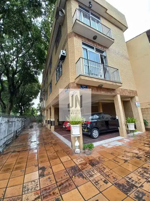 Foto 2 de Apartamento com 3 Quartos para alugar, 130m² em  Vila Valqueire, Rio de Janeiro