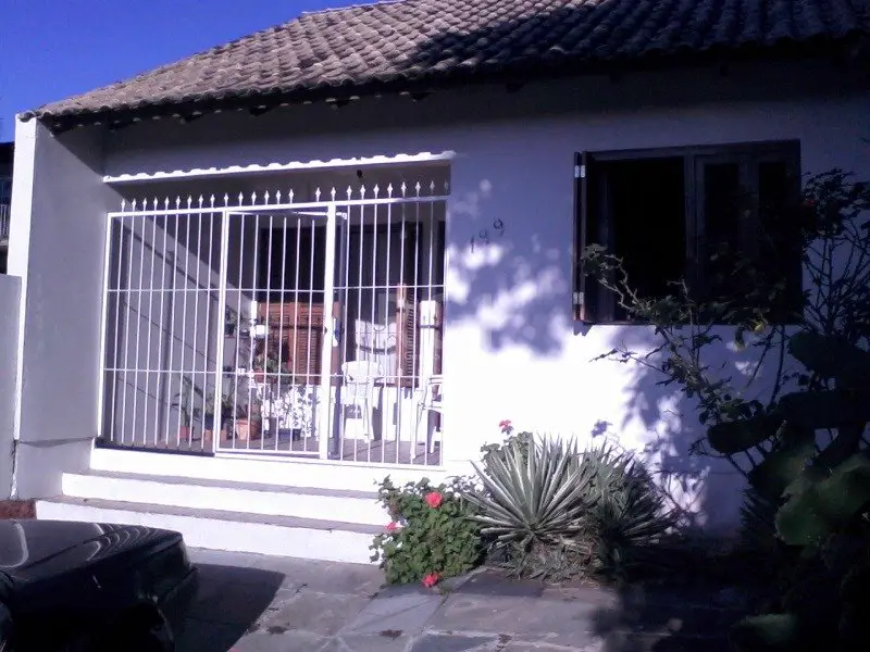 Foto 1 de Casa com 2 Quartos à venda, 120m² em Jardim Floresta, Porto Alegre