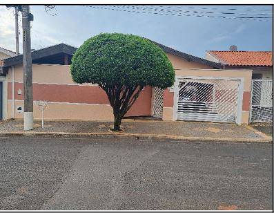 Foto 1 de Casa com 2 Quartos à venda, 300m² em Vila Bertini, Americana
