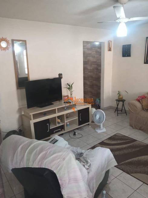 Foto 2 de Casa com 2 Quartos para alugar, 125m² em Vila Rosalia, Guarulhos