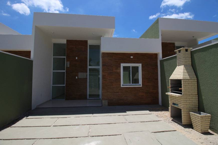 Foto 1 de Casa com 3 Quartos à venda, 83m² em Icarai, Caucaia