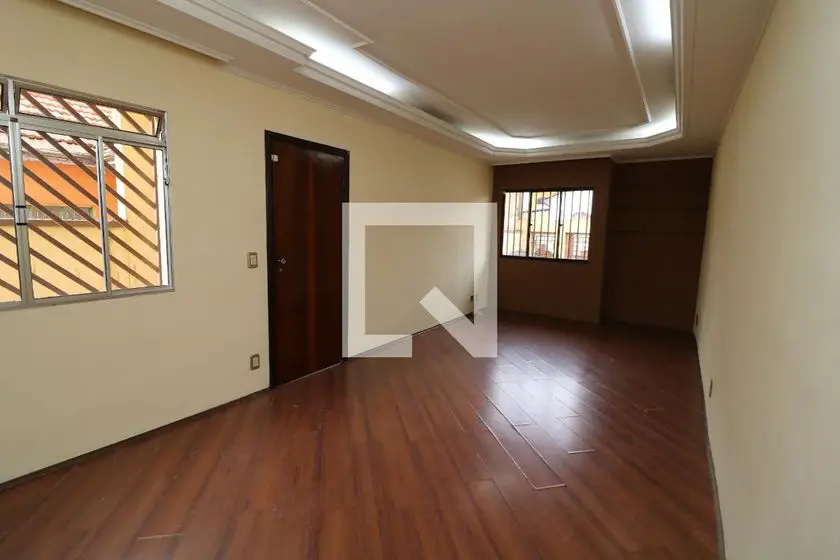 Foto 1 de Casa com 3 Quartos para alugar, 193m² em Vila Alpina, São Paulo