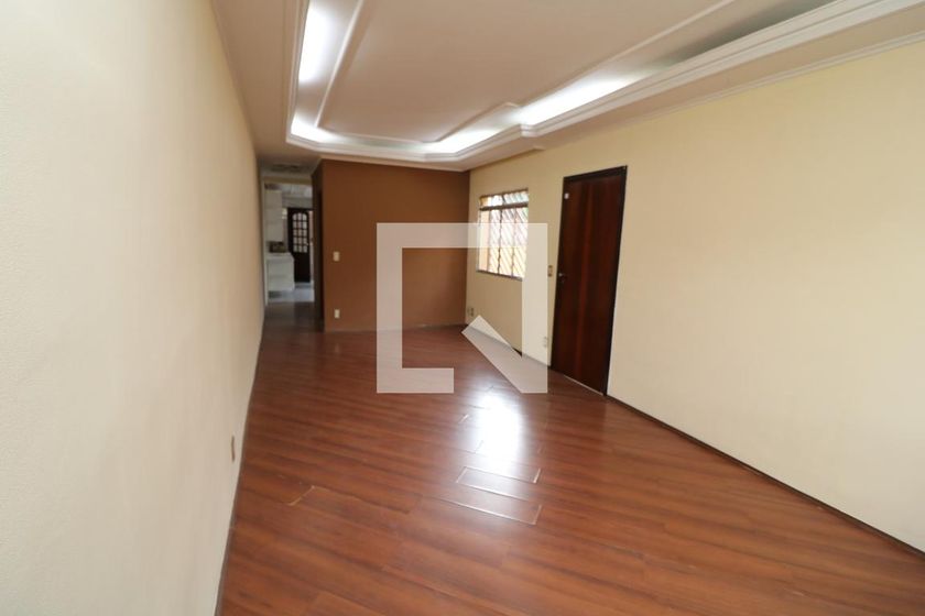 Foto 3 de Casa com 3 Quartos para alugar, 193m² em Vila Alpina, São Paulo