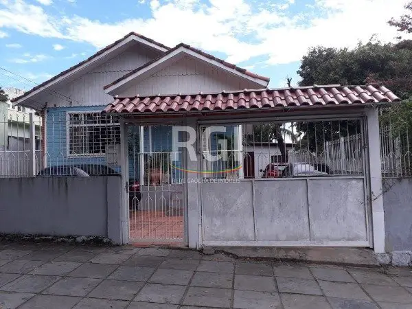Foto 2 de Casa com 4 Quartos à venda, 90m² em Cristal, Porto Alegre