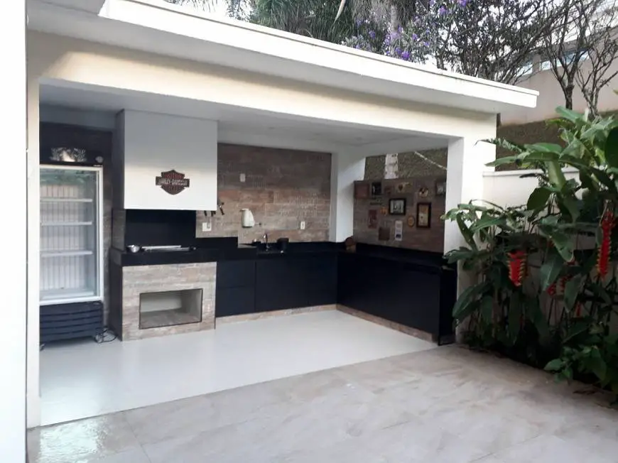 Foto 1 de Casa de Condomínio com 4 Quartos à venda, 220m² em Demarchi, São Bernardo do Campo