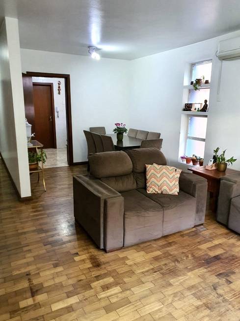 Foto 4 de Apartamento com 3 Quartos à venda, 125m² em Petrópolis, Porto Alegre