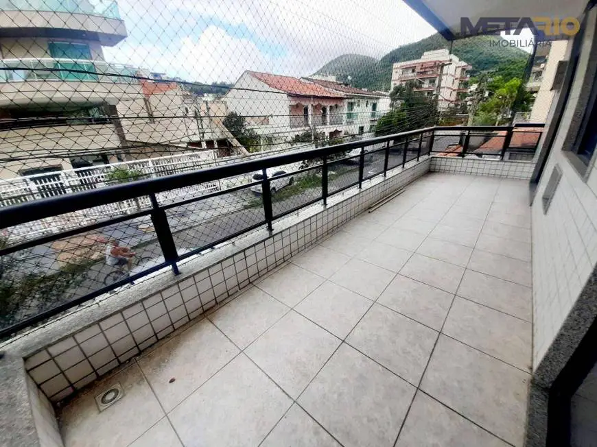 Foto 2 de Apartamento com 3 Quartos para alugar, 140m² em  Vila Valqueire, Rio de Janeiro
