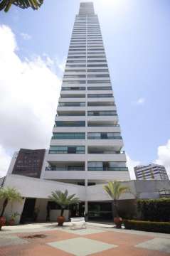 Foto 1 de Apartamento com 4 Quartos à venda, 209m² em Madalena, Recife